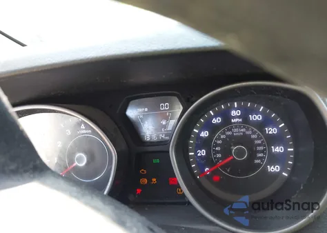 2016 Hyundai Elantra Se из США, поврежденный, VIN 5NPDH4AE2GH682355